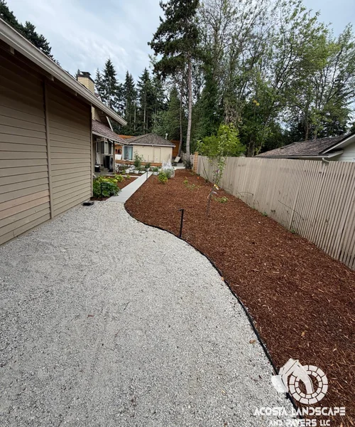Architectural Hardscape & Modern Courtyard Living in Clyde Hill 